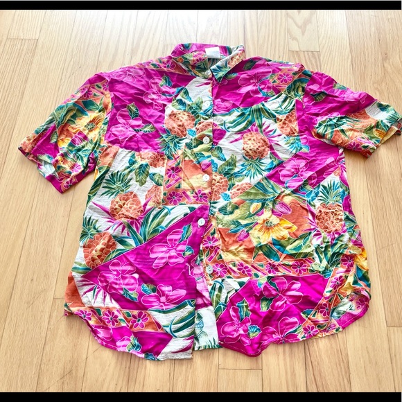 Vintage Pink Tropical flower Button Down - Picture 7 of 13